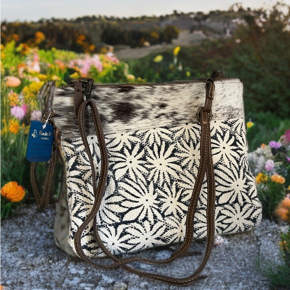 NEW Spring Floral Myra Bag Weaved Rug Leather Cowhide Crossbody Small purse - Picture 2 of 7